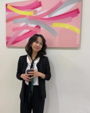Cho Yeo-jeong Instagram - 무대인사 출근길 샷🍩