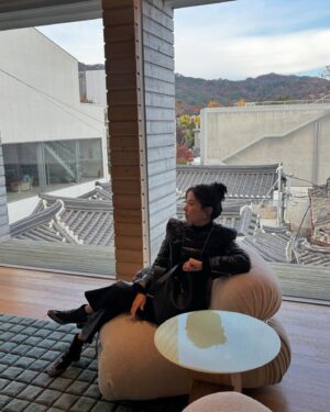 Cho Yeo-jeong Instagram - Working vibes🌟