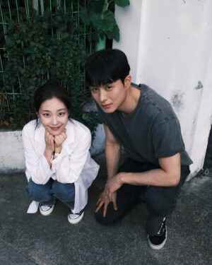 Choi Hee-jin Instagram - #모퉁이를돌면 🍀

Kbs 2024 드라마스폐셜
 12/3 10:45
💚