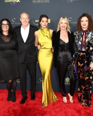 Christina Ochoa Instagram - Estreno de una película llena de corazón y magia: #Alix. Celebrating the work of these powerful women & the team behind such a beautiful film. Proud of you @markgpennell @official_catalyst_studios, incredible creative performance by our AK badass @carowar, & keep an eye out for this young superstar: @cristalaparicioc! Bravo @iamredham y a todo el equipo. Fue una noche súper especial y estoy deseando ver como se come el mundo vuestra obra de arte. Gracias por la invitación. 
…
Out Dec 25th on @amazonprime. Don’t miss it! 
———
Dress: @cultgaia 
Shoes: @aquazzura 
Blazer: vintage @ysl 
Gracias: 
@cartier #Panthère 
@monttan__ 
@cassiedepecol