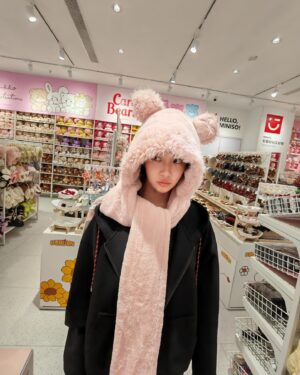 Clara Lee Instagram - My playground #miniso