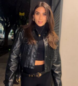 Claudia Zepeda Instagram - Unas últimas del 2024 con las primeras del 2025♥️