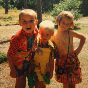 Coleen Rooney Instagram - Always smiling 🙂 Throwing it back to a young Coleen. We’re so proud of the woman she is today. Keep smashing the jungle Col! 💪🥰❤️ #TBT #ImACeleb