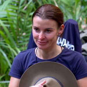 Coleen Rooney Instagram - “I’ll see you in two days, or it could be tomorrow…” 🥹❤️

The look of pure love. Let’s make sure Coleen doesn’t leave tonight and makes tomorrow’s FINAL!! 5 FREE votes once again on the @imacelebrity app 🗳️💪 #ImACeleb