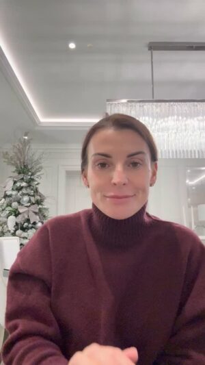 Coleen Rooney Instagram - Thank you all soooooo much for the love and support, so overwhelmed and genuinely can’t believe it. Thank you to @itv and the amazing @imacelebrity production team, and finally a special special thank you my unreal campmates who have become friends for life xxx