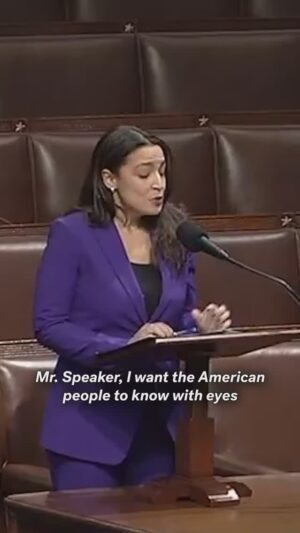Constance Marie Instagram - Hey, Republicans,
You can’t support President who is a felon.
And support the pardoning of 1,500 violent criminals who beat cops, 
And then unleash them on to our streets!
And then, claim to be the party of “Law & Order”….
And then,
Think that we are gonna believe what you say even for a second.
GTFOOH
😠
#Republican #Hypocrites #Wednesday 
#Repost from @newsweek
•
Rep. Alexandria Ocasio-Cortez called out Republicans for wanting sweeping immigrant detention after praising President Donald Trump’s pardons of more than 1,500 January 6 rioters.