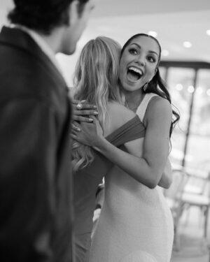 Corinne Foxx Instagram - the rehearsal 🤍 embraces, toasts & belly laughs 

photography: @victoriagoldphotography 
styling: @daniandemmastyle 
event: @gellerevents 
makeup: @marissa_tomaino 
hair: @marciahamiltonhair