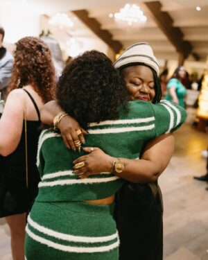 Corinne Foxx Instagram - the rehearsal 🤍 embraces, toasts & belly laughs 

photography: @victoriagoldphotography 
styling: @daniandemmastyle 
event: @gellerevents 
makeup: @marissa_tomaino 
hair: @marciahamiltonhair
