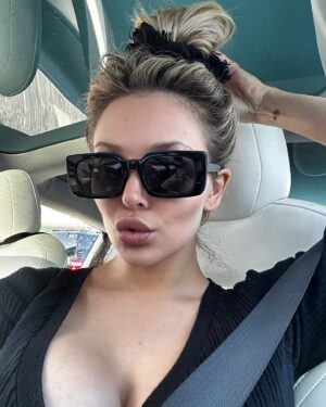 Courtney Stodden Instagram - Try loving a wild thing 😁 #mood