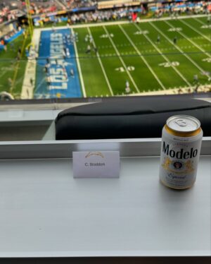 Courtney Stodden Instagram - Chargers Game Day @chargers #football 🏈 Tysm @kimberlymaesig 🥰 @jennsalinas33 @mosaicprla 🪄❤️✨