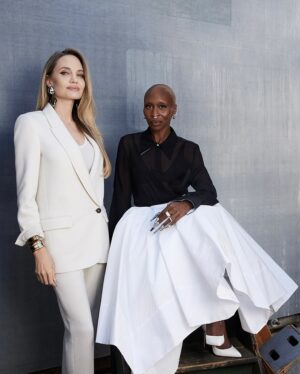 Cynthia Erivo Instagram - Thank you @variety. It was an honor to do this with an actor and humanitarian I admire so much, @angelinajolie. 

Our #ActorsOnActors is out now on variety.com 

@cynthiaerivo
Styling: @jasonbolden 
Makeup: @joannasimkin 
Nails: @clawzbydior_ 
@theledecompany 

@variety
Article: @kateaurthur 
Photographs: @alexilubomirski
Production: @emilyjeanullrich 
Lighting Director: @maxbernetz
Set Direction: @gillemills