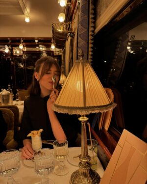 Daisy Edgar-Jones Instagram - 🚂🚂🚂 I’ve been following @jr ‘s work ever since I was lucky enough to be photographed by him two years ago. As a fan, getting to have an early look at the new carriage he’s designed for the Venice Simplon-Orient-Express made me pull a face like pic 5. Ty @jr for that chance, you are truly the coolest. Ty @belmond for a magical evening on the @vsoetrain x