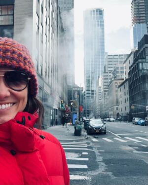 Daniela Ruah Instagram - Back where it all began… #NYC
.
Onde tudo começou… #NovaIorque
.
Directing @theequalizercbs #realizar @cbstv @nbcuniversal #freezing #eastcoast #happy #feliz