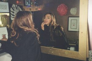 Danielle Rose Russell Instagram - a weekend with @epiccons and @andiejjane 🖤