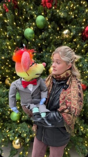 Darci Lynne Farmer Instagram - Oscar wanted to sing this for you all!