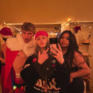 DeVore Ledridge Instagram - @smileygabbie & @mykenarae day 🎂