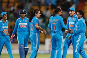 Deepti Sharma Instagram - 200th match and a winning start to the series! 
Proud to contribute to the team’s success.🫶🏽 
Thank you for all the support and love!🧿✨💙

#200matches #2000runs #IndVsSA #milestone #IndianCricketTeam #women’scricket #deeptisharma