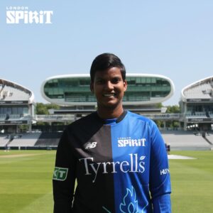 Deepti Sharma Instagram - @officialdeeptisharma, our leading wicket-taker in 2021, is back!

Great to see you again, Deepti! 🇮🇳
