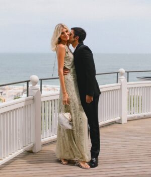 Devon Windsor Instagram - 2024 was one for the books! I entered my 30’s, which to my surprise, I was more excited for than not excited for 🤣 My girls turned 3 and 1 years old! I traveled the world, and made so many beautiful memories with my family and friends 🩷 I am grateful for all of these moments ✨✨ Here’s to 2025!
