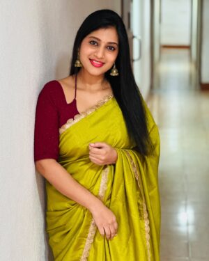 Dhanalakshmi Saminathan Instagram - Happy New year to you all🎆💕✨

Blouse stitched by : @askcouture.7 

#newyear #newyear2025 #2025