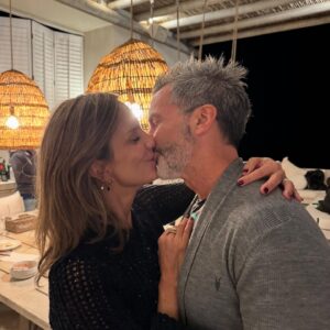 Diana Bolocco Instagram - Bienvenido 2025. 365 nuevas oportunidades para cumplir los sueños ❤️❤️❤️❤️❤️