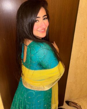 Diana Khan Instagram - Dhadak♥️💕