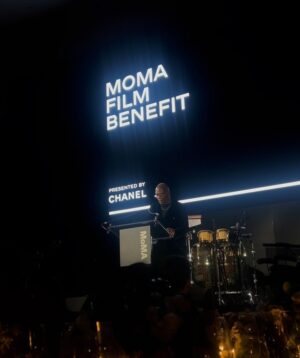 Dianna Agron Instagram - Was wonderful to get dressed up and head to MoMa last night to celebrate the brilliance of Samuel L. Jackson, the most charming and captivating human & performer. Thank you for the evening @chanelofficial @themuseumofmodernart
