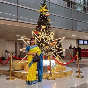 Dipti Rekha Padhi Instagram - Some snaps from today's morning at Delhi airport for the 1st show of the year 2025 at Delhi's famous 
Hauz Khas Shri Jagannath Mandir🙏
Feeling extremely positive  for such a divine beginning of the year❤️🙏
🙏Jay Jagannath🙏