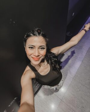 Dita Fakhrana Instagram - Life is a party, dress like it 🍒