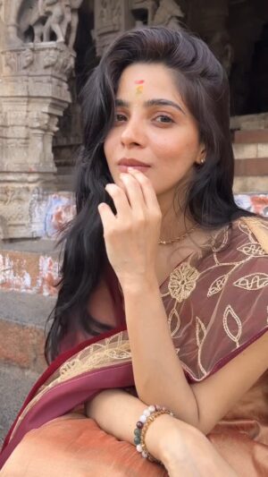 Divya Bharathi Instagram - 🤍