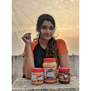 Divya Saurabh Kedar Instagram - workout is 60% of your fitness ,
 rest is on your diet ,
Staying fit doesn't mean eating more or less but eating right.
After every workout we need a  balance of protein and carbs (depending on your fitness goals),
Checkout @cassava_peanut_butter  it's unsweetened peanut butter has been a part of my diet for almost 2 weeks now. .
Do checkout @cassava_peanut_butter  especially Thier crunchy peanut butter is what you'll love alot .