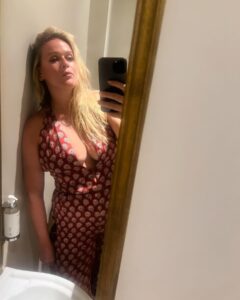 Actress Dolly Alderton HD Photos and Wallpapers January 2025