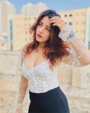 Dolly Chawla Instagram - 
