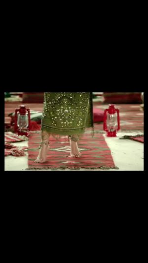 Dolly Shaheen Instagram - من كواليس كليب حبيبي غير.... بعشق اللبس البدوي 
#دوللي_شاهين #دولي_شاهين ##دولي_شآهين #دولي_شاهين_تنفخ_شفايفها #الملكة #dollyshahine ##dollyshahinelovers #queen #queenofhearts #queenofhearts❤️ #queenofhearts❤️️ #queenofhearts❤️❤️ #queenofhearts❤️❤️❤️ #queenofhearts❤️❤❤ #queenofhearts❤️❤️❤️❤️ #queenofhearts❤❤❤❤❤ #queenofhearts❤❤❤ #queenofhearts❤️❤️❤️❤️❤️ #queenofhearts❤️❤️❤️❤️❤️❤️❤️❤️❤️❤️ #queenofhearts❤️❤ #queenofhearts❤❤