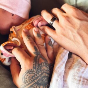 Dori Prange Instagram - Trick or Treat! 🎃

We’re PARENTS! A few nights ago, Evie arrived a few days early and perfect in every way. We love her more than anything in the world and we are so very happy! 🖤
