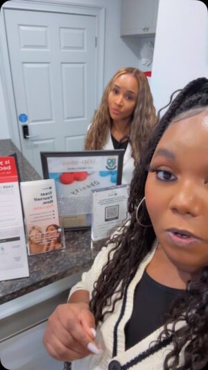 Dr. Contessa Metcalfe Instagram - My brother @drscottmetcalfe and sister @drcontessa can help yall UNBIG your back beeeby. We’re not in New Orleans yet… But we in the ATL. 
TXT 470-443-8988