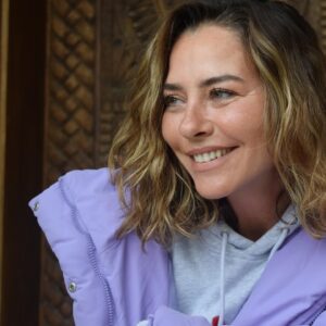 Ece Uslu Instagram - 💜