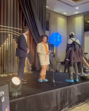 Ecem Erkek Instagram - Güzel Günler özlenmiş belli . Dün video paylaşınca dmşov yapmışsınız . O zaman size hiç görmediğiniz foti ve videoları sunmayı borç bilirim . Özlem giderin ( giderelim) . Sizi çok özledim bu arada cicozlar 🥰😍