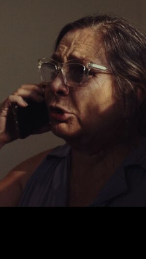 Elba Escobar Instagram - Ahora si, el cortometraje completo! Véanlo Actores: @elbaescobar @pedropabloporras

Guion/Direccion / DP: @ale_solanilla
Asistente de Dirección: @davyspace
Audio: @adriantxu_ / Berty Rodríguez
Vestuario: @em.z.squared
Música: Alon Peretz / Lamus Dekel

Agradecimientos
@zelkoland
@maricellagon
@cristina_forestieri
@ladicani_art
@thesetmiami