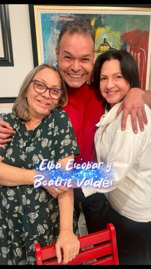 Elba Escobar Instagram - Cena especial con Elba y Beatriz.
Yo adoro a las actrices, ustedes lo saben y tengo la fortuna de ser amigo de muchas de las mejores… que han dado grandes actuaciones en nuestra historia en dramáticos venezolanos.
Muestra de eso @elbaescobar y @beatrizvaldes_ que son bienvenidas siempre 🌹