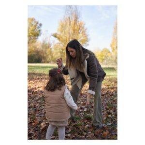 Elena Furiase Instagram - 🍁…y todo el amor… 

📸 gracias @silvanazazophoto por esta sesión tan bonita y respetuosa 🙏🏽