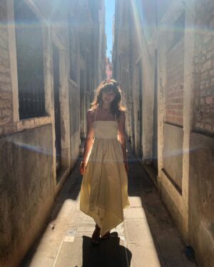 Ella Purnell Instagram - feelin’ ✨