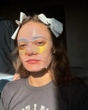 Ella Purnell Instagram - I want to burn these memories inside my brain forever 🥹:) September October you were pretty neat!!!