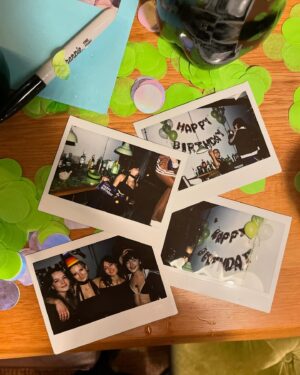 Ella Purnell Instagram - I want to burn these memories inside my brain forever 🥹:) September October you were pretty neat!!!