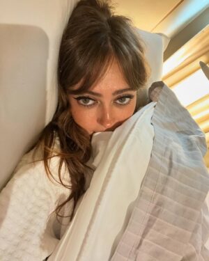 Ella Purnell Instagram - I want to burn these memories inside my brain forever 🥹:) September October you were pretty neat!!!