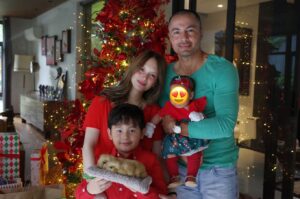 Ellen Adarna Instagram - 🎄