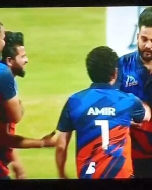 Elvish Yadav Instagram - Amazing Match Amazing Experience. Akshay Paaji Ki Ball Pe Out Hona Bhi Badi Baaat Hai Mere Liye❤️❤️. Kaunsa Laga Fav Part😌😌
.
.
.
,
#elvishyadav #elvisharmy