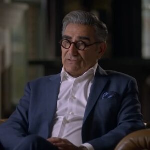 Emily Hampshire Instagram - I haven’t wanted to post anything that wasn’t in aid or recognition of the catastrophic loss and 💔 that’s happening in LA right now, but after being tagged in this, I was reminded of just how often people tell us #schittscreek helped them through their darkest times. So, I hope these baby videos of Alexis, Ted, Stevie, Jocelyn, Ronnie, Twyla, Ray and Patrick can at least lighten the load a little for everyone hurting and helping in LA right now.