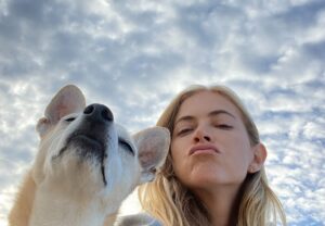 Emily Wickersham Instagram - For those of you who knew Miguel, I’m sure you’re all surprised he lasted this long. We know he was a polarizing dog with some behavioral issues… which I like to call his personality. That personality is what drew me to adopt him 16 years ago in Los Angeles. I’m an underdog person. I like the stray ones. I Iike the off beat you don’t know what you’re going to get kinda of dog…and person. If you had the pleasure of connecting with Miggy you knew this about him. He was definitely not for everyone. But for the ones he was for and who loved him, he loved you back and he loved hard. Maybe too hard sometimes, with a little love bite. He was little but mighty. We know this. It’s what I loved about him. I really really loved our ride together. He was a very special dog with a lot of heart and chutzpah.
I’m going to miss you so much Mig. 
Rest easy little man. I love you forever. 
💔