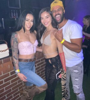Emily Willis Instagram - I don’t know where to start or end, but I’m happy that the cosmos decided to connect us. I met you almost 5 years ago and never let go. My heart feels so empty knowing I won’t be able to call or see you anymore. My soul sister,ride or die,big sister. 

I can’t think of a better friend. The truest soul, most supportive, selfless, energy connecter, idk I could go on and on about you . I love you bb girl .

I’m gonna miss you more than you’ll ever know but I know you’re here. I love you forever Steph. Rest easy baby girl. You’ll always be with me. ♾️🤍💕💔

@stopitsteph_never